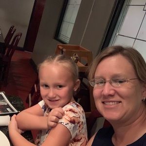 Meet your Posher, Alison